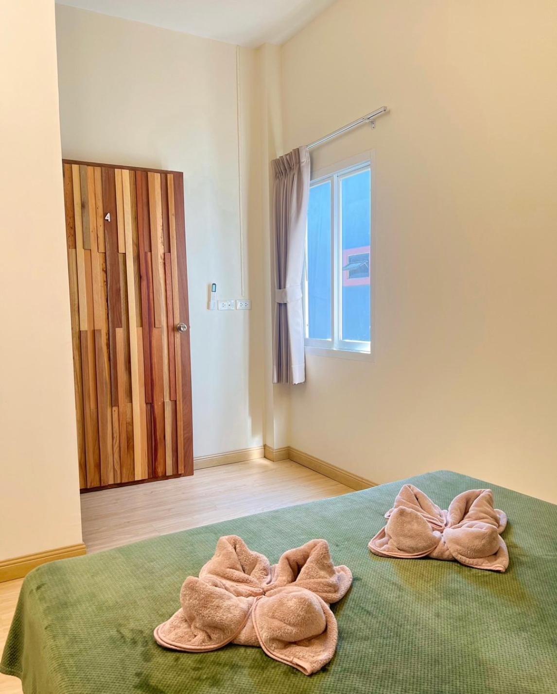 Khao Sok National Park Private Room With Share Bathroom At Little Wild House Khaosok מראה חיצוני תמונה
